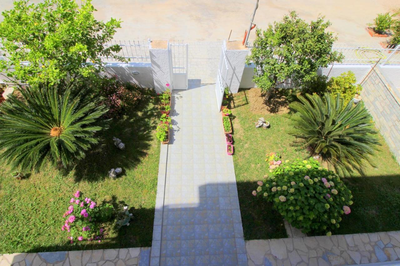 Sunset Apartments Berdenesh Sarande Exterior photo